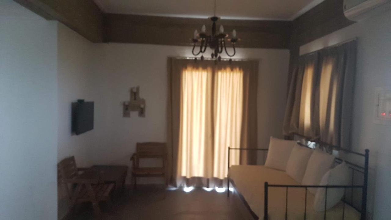 Megalos Kampos ماراثوبوليس المظهر الخارجي الصورة